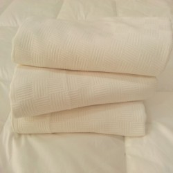 Κουβέρτες πικέ για ξενοδοχειο
